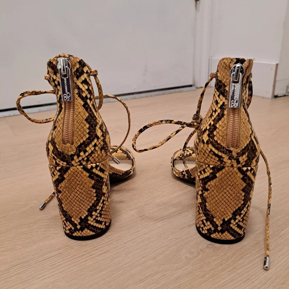 Jessica Simpson Yellow Black Nehah Snakeskin Ankle Tie Sandals Heels Size  6m - Picture 6 of 8